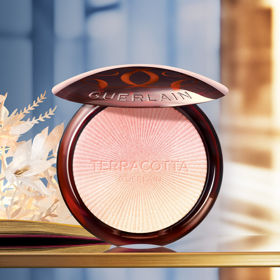 terracotta luminizer ⋅ la polvere lucente - 92 ingredienti di origine naturale ⋅ guerlain